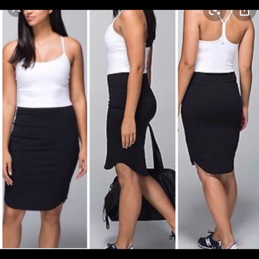 Size 8 lululemon dress (16 hour dress)